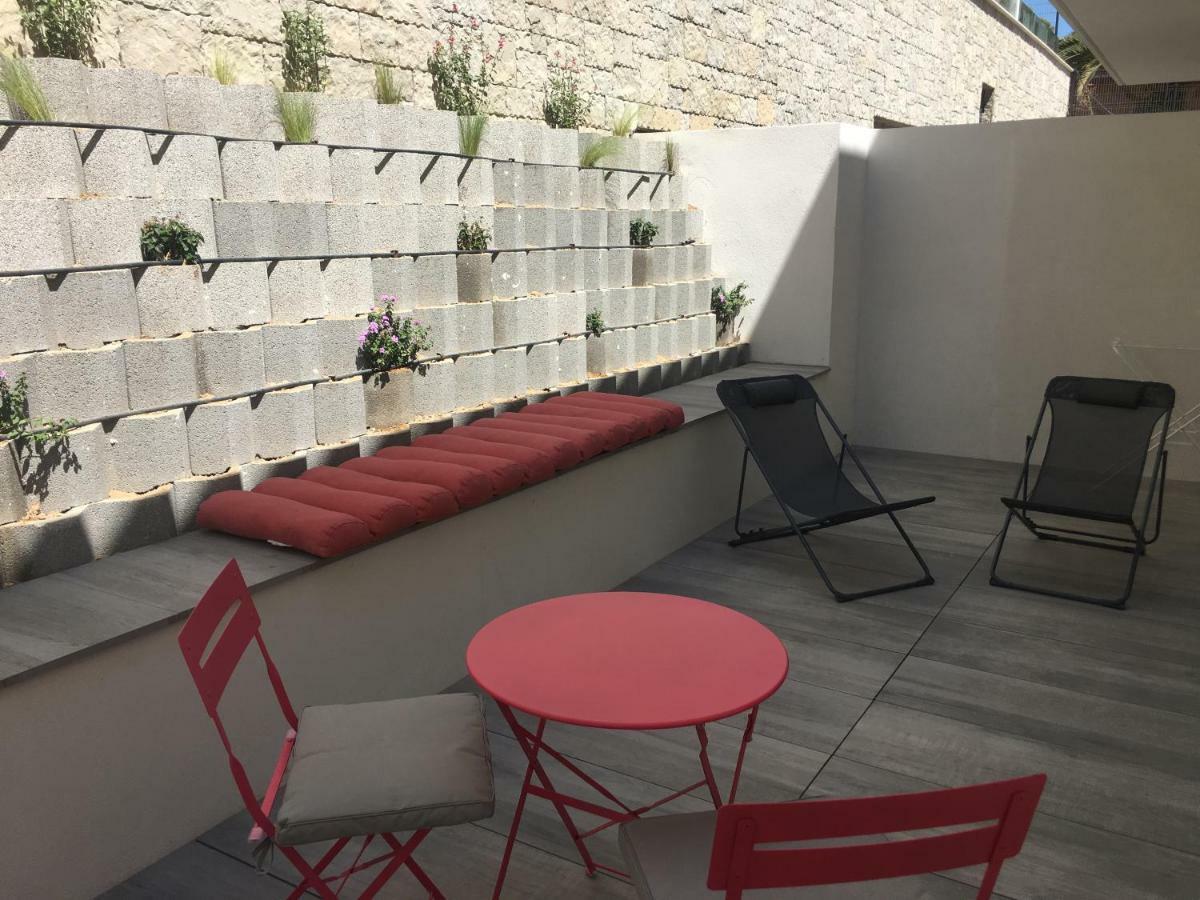 Studio De Prestige Dans Residence Face A La Mer Bandol Exterior photo